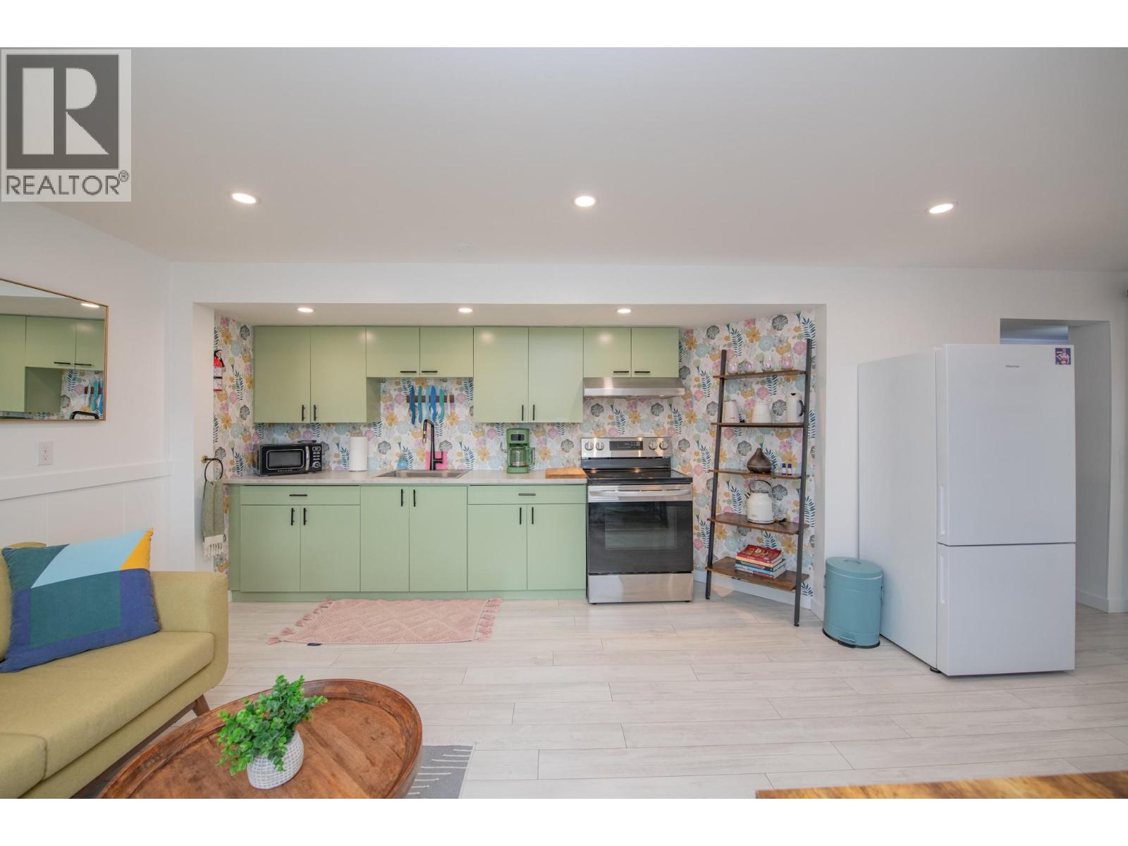 3208 Pleasant Valley Road, Vernon, British Columbia  V1T 4L5 - Photo 57 - 10382334