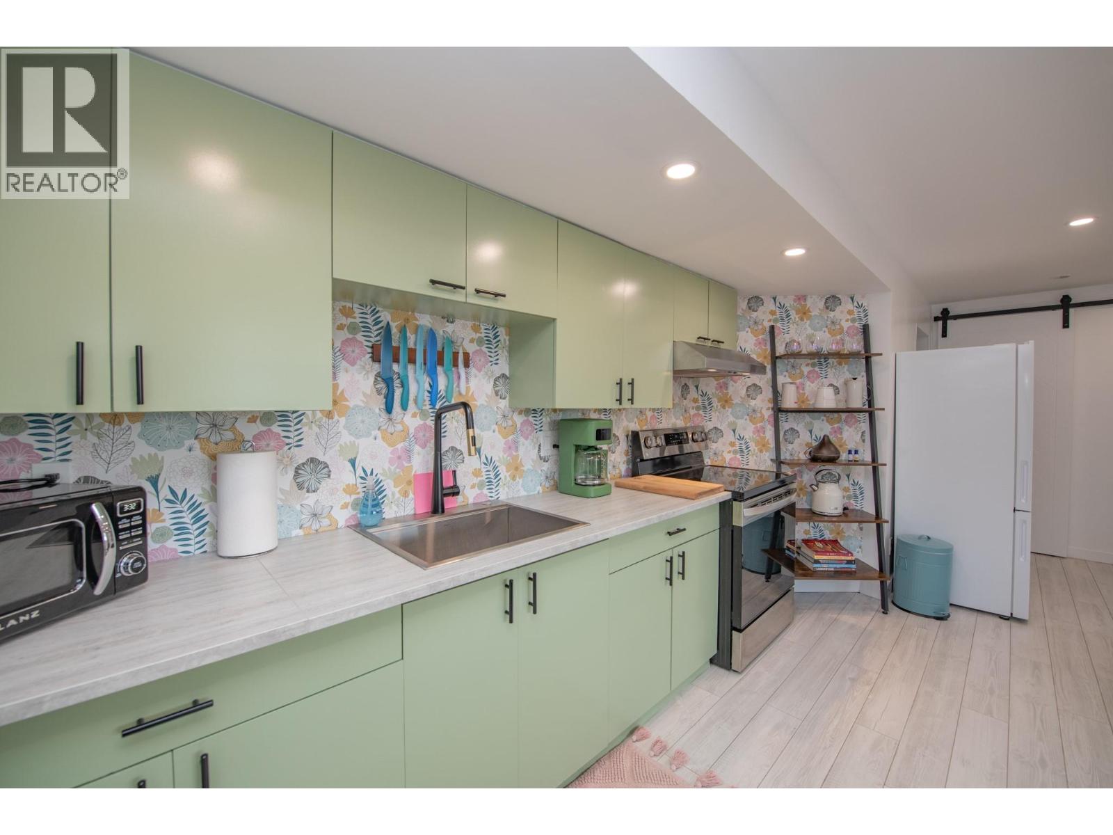 3208 Pleasant Valley Road, Vernon, British Columbia  V1T 4L5 - Photo 60 - 10382334