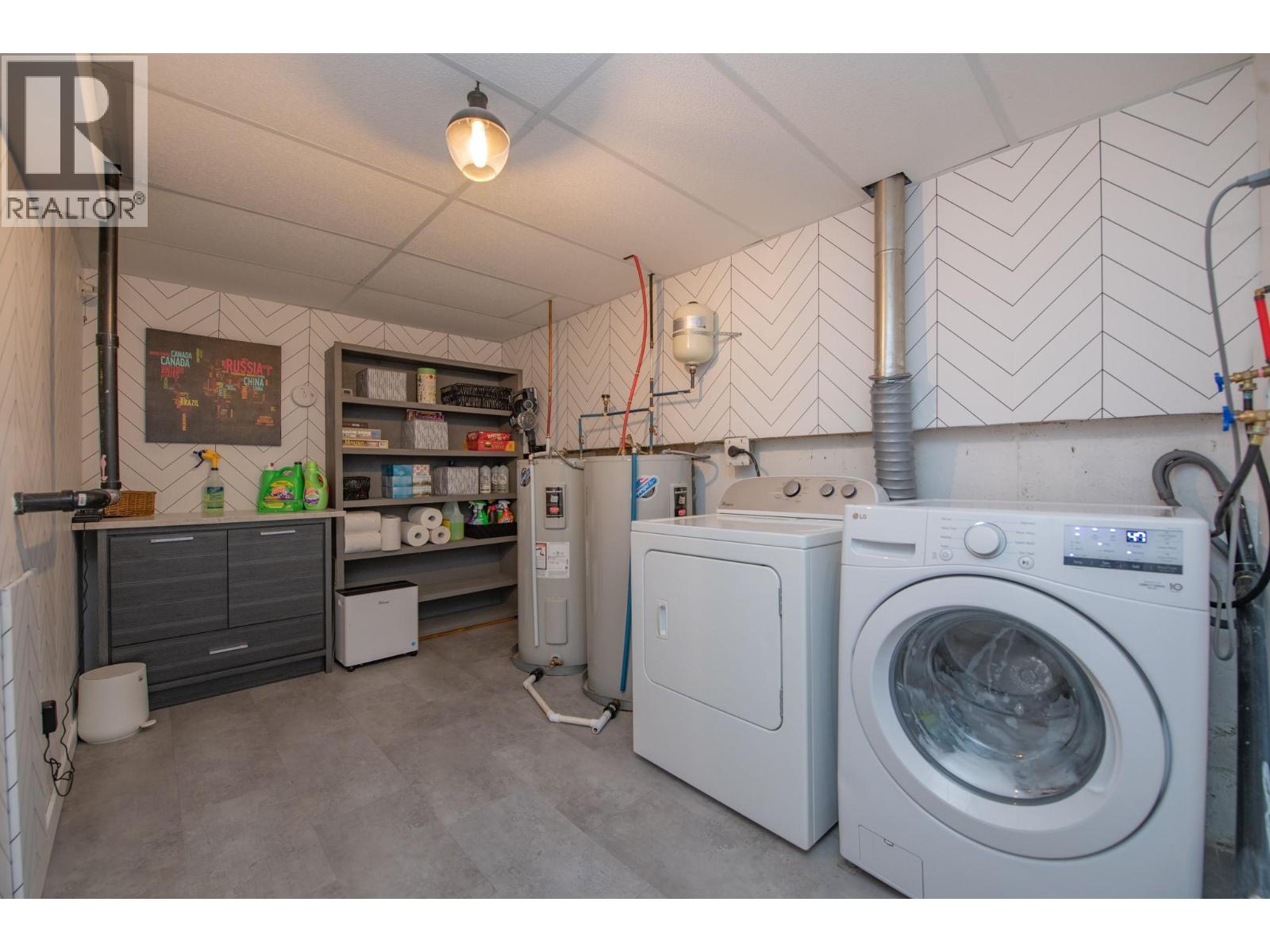 3208 Pleasant Valley Road, Vernon, British Columbia  V1T 4L5 - Photo 70 - 10382334