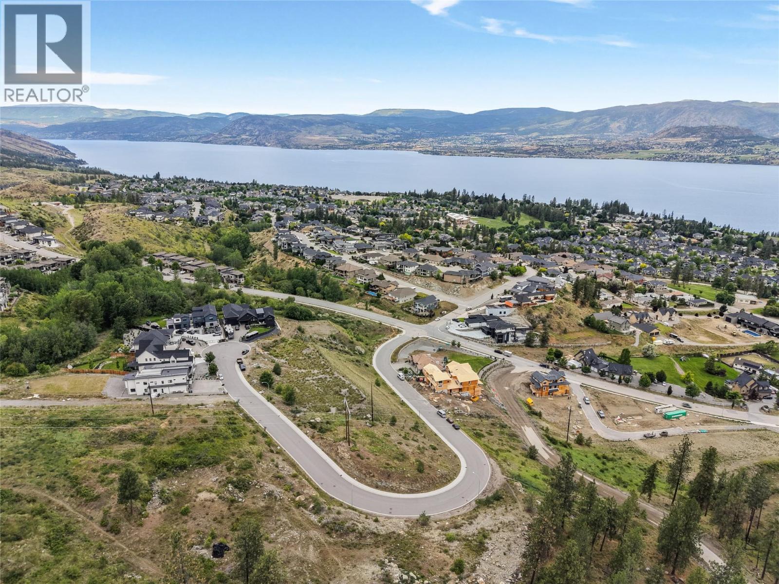 523 Trumpeter Road, Kelowna, British Columbia  V1W 5K6 - Photo 10 - 10382566