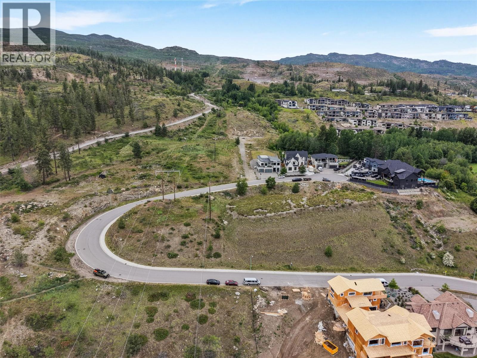 523 Trumpeter Road, Kelowna, British Columbia  V1W 5K6 - Photo 14 - 10382566