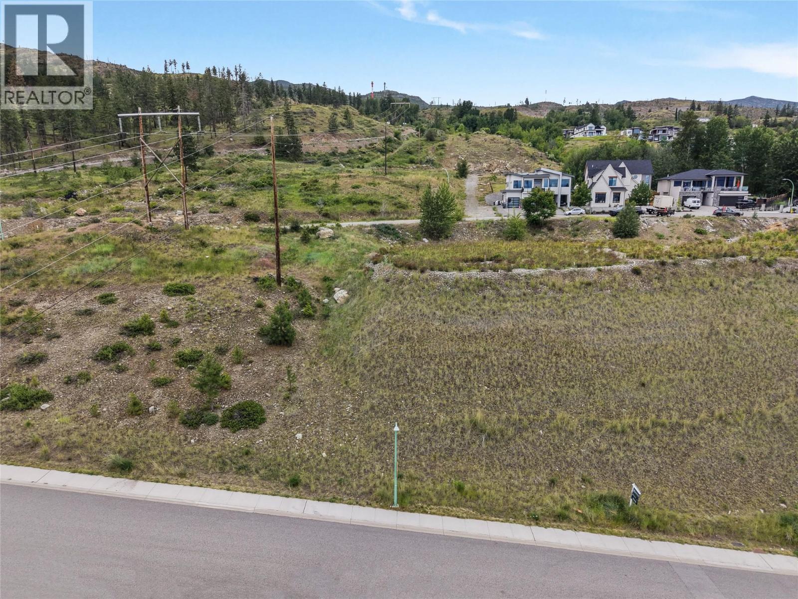 523 Trumpeter Road, Kelowna, British Columbia  V1W 5K6 - Photo 15 - 10382566