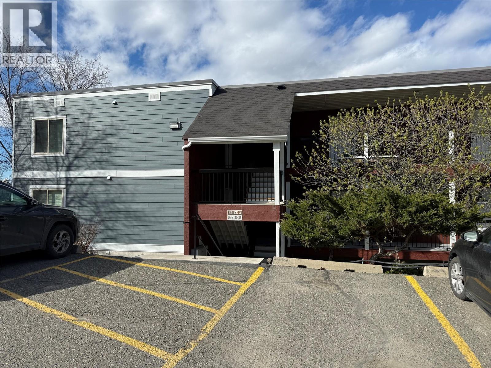 1810 Summit Drive Unit# 33, Kamloops, British Columbia  V2E 2C7 - Photo 3 - 10382578