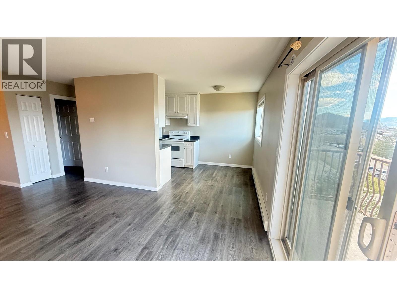 1810 Summit Drive Unit# 33, Kamloops, British Columbia  V2E 2C7 - Photo 7 - 10382578