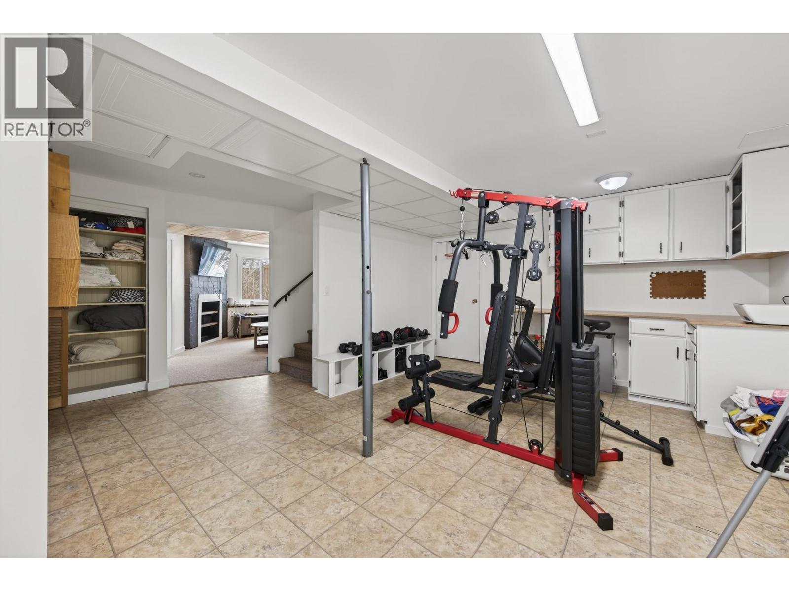 5914 Todd Road, Kamloops, British Columbia  V2C 5X1 - Photo 33 - 10382406