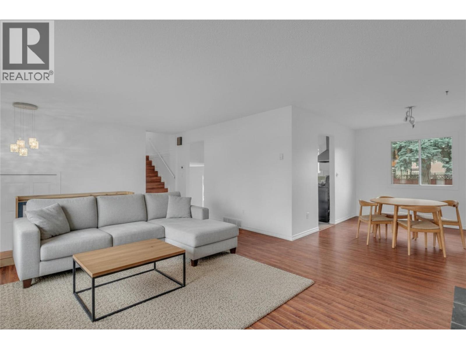 693 Paret Place, Kelowna, British Columbia  V1W 2K6 - Photo 15 - 10382187