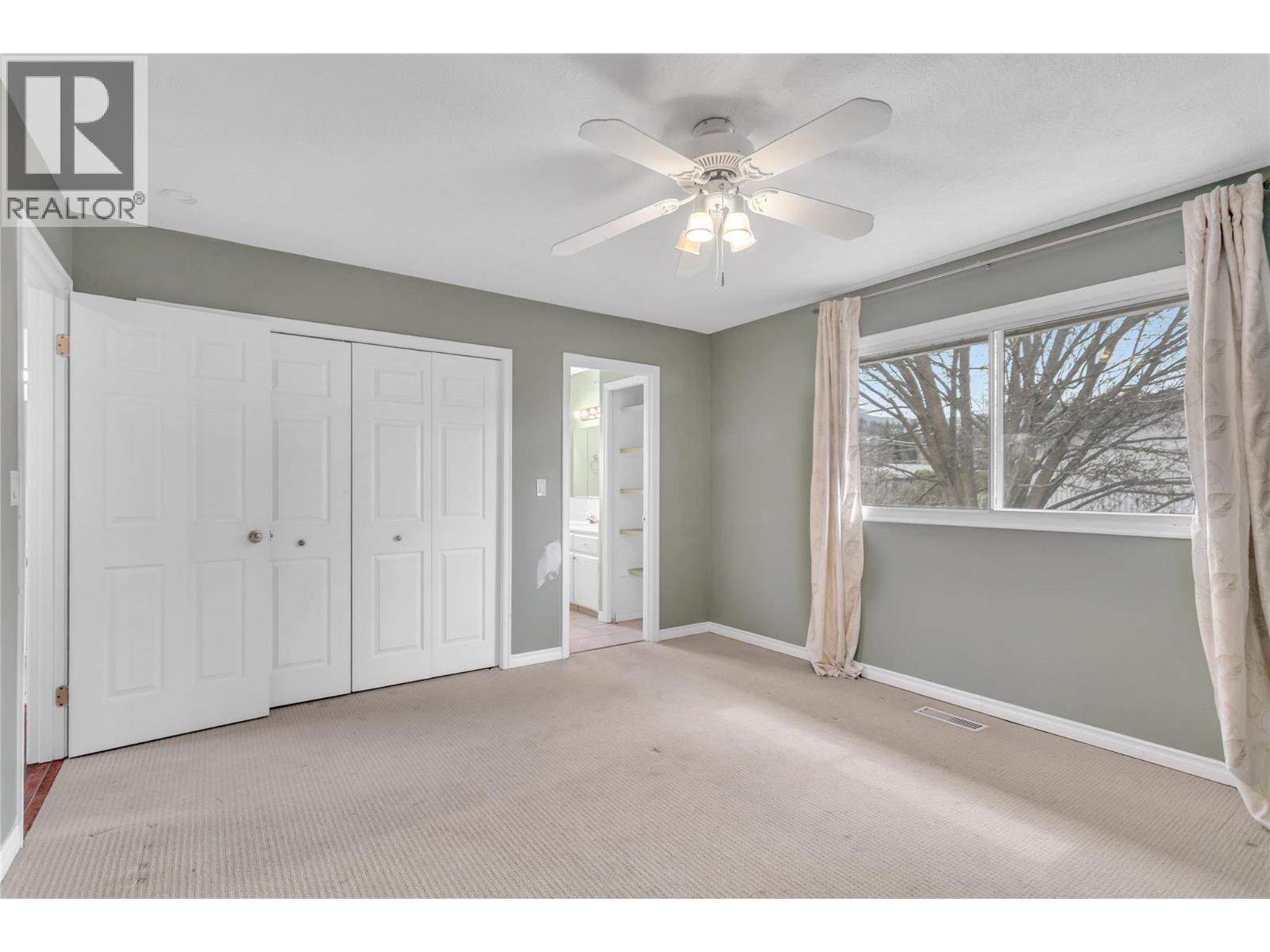 693 Paret Place, Kelowna, British Columbia  V1W 2K6 - Photo 31 - 10382187