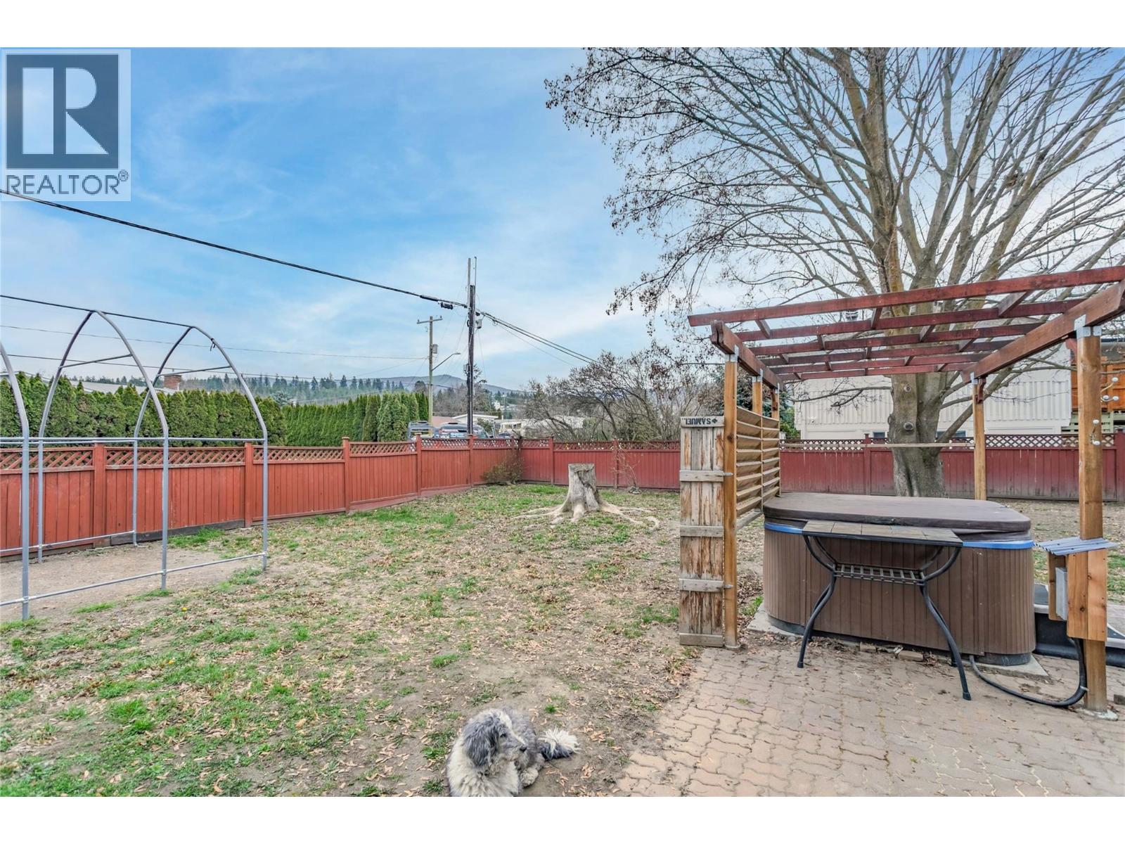 693 Paret Place, Kelowna, British Columbia  V1W 2K6 - Photo 49 - 10382187