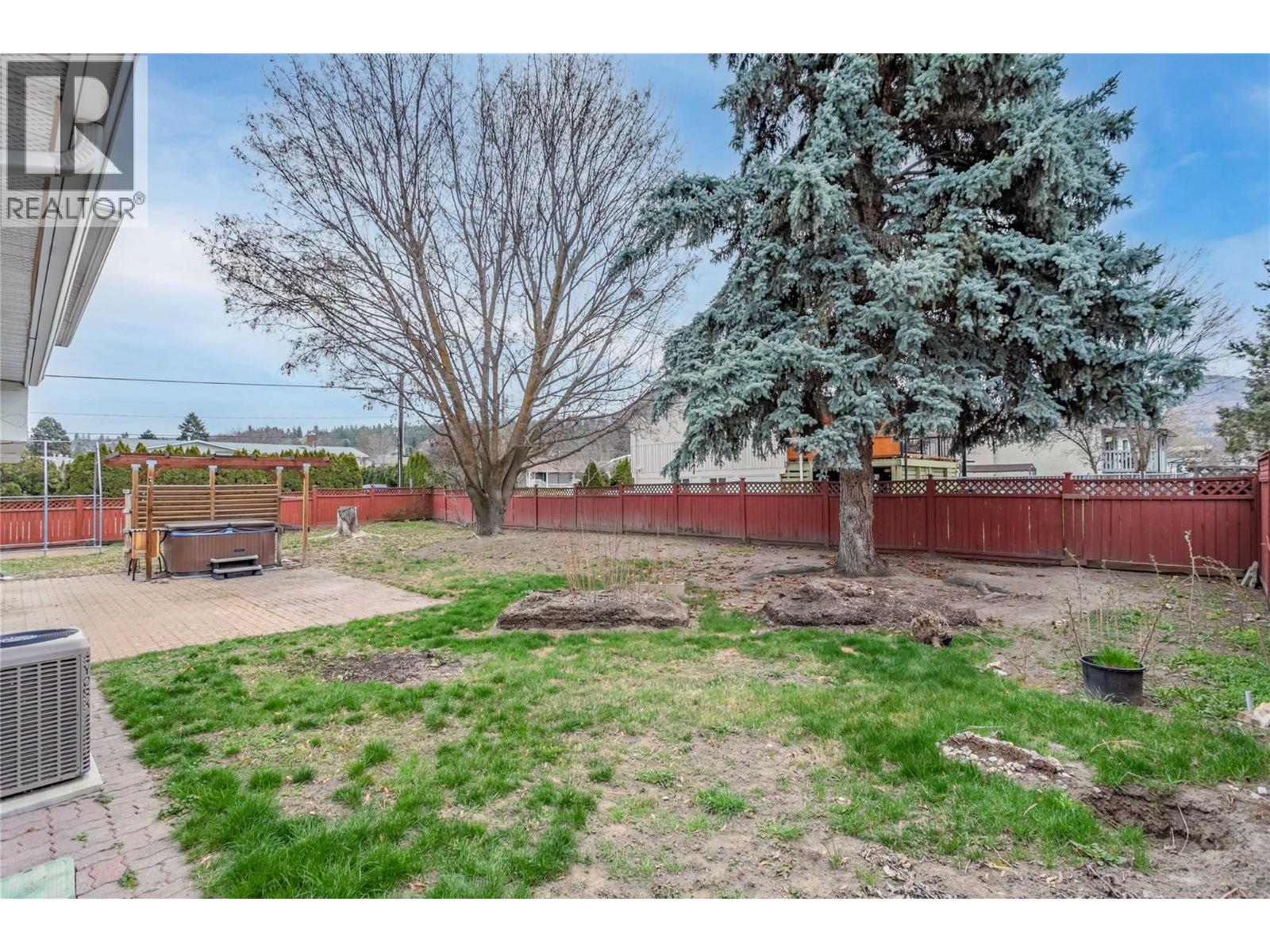 693 Paret Place, Kelowna, British Columbia  V1W 2K6 - Photo 51 - 10382187