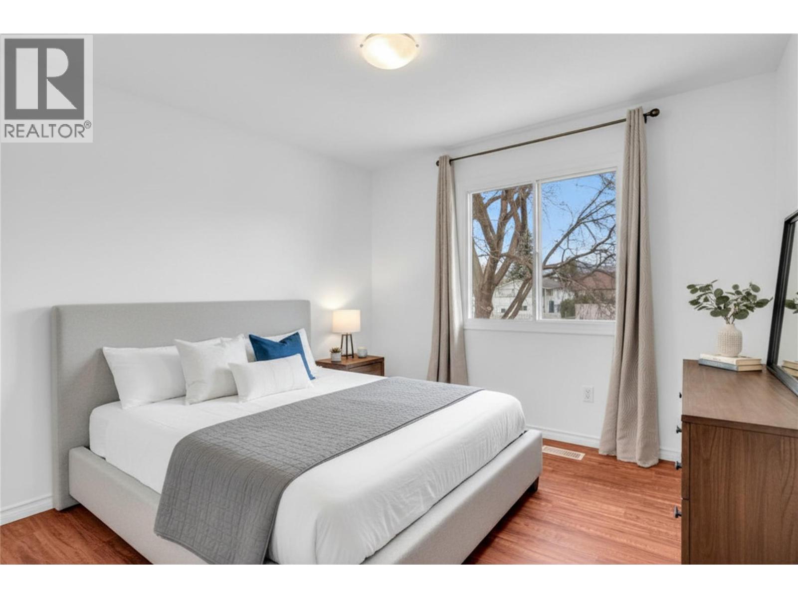 693 Paret Place, Kelowna, British Columbia  V1W 2K6 - Photo 60 - 10382187