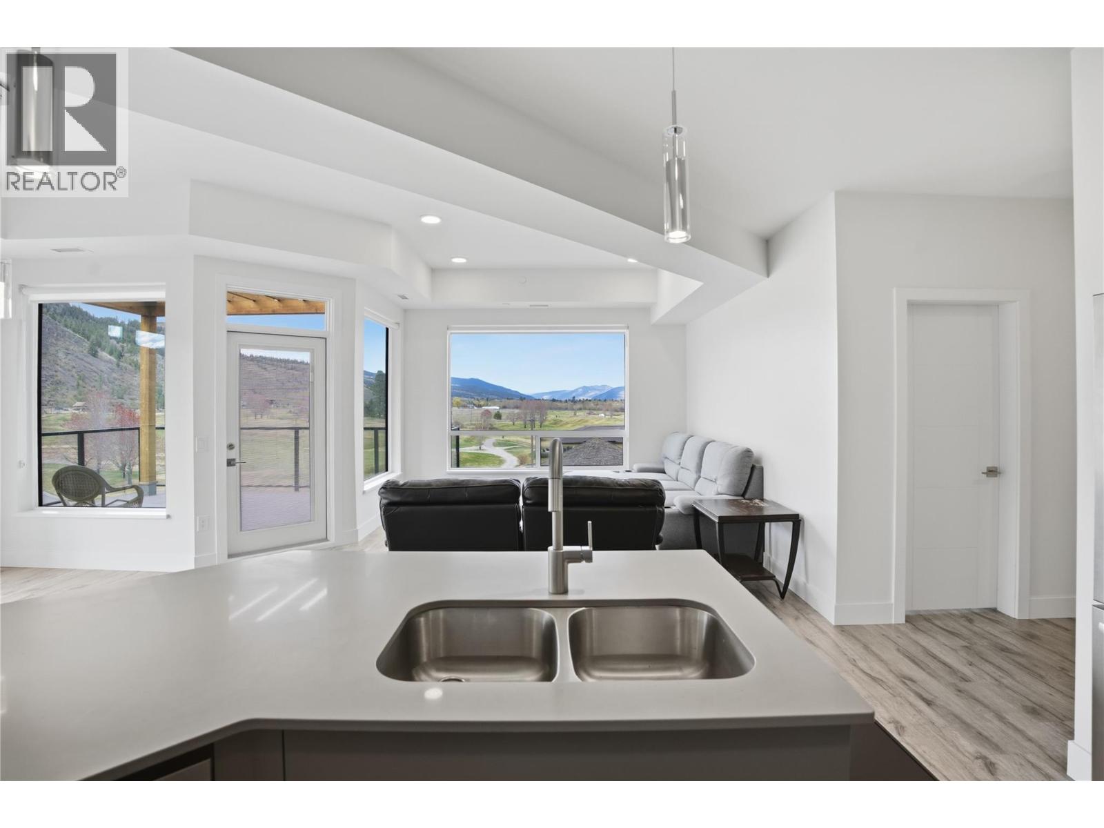 651 Dunes Drive Unit# 311, Kamloops, British Columbia  V2B 8M8 - Photo 23 - 10382665