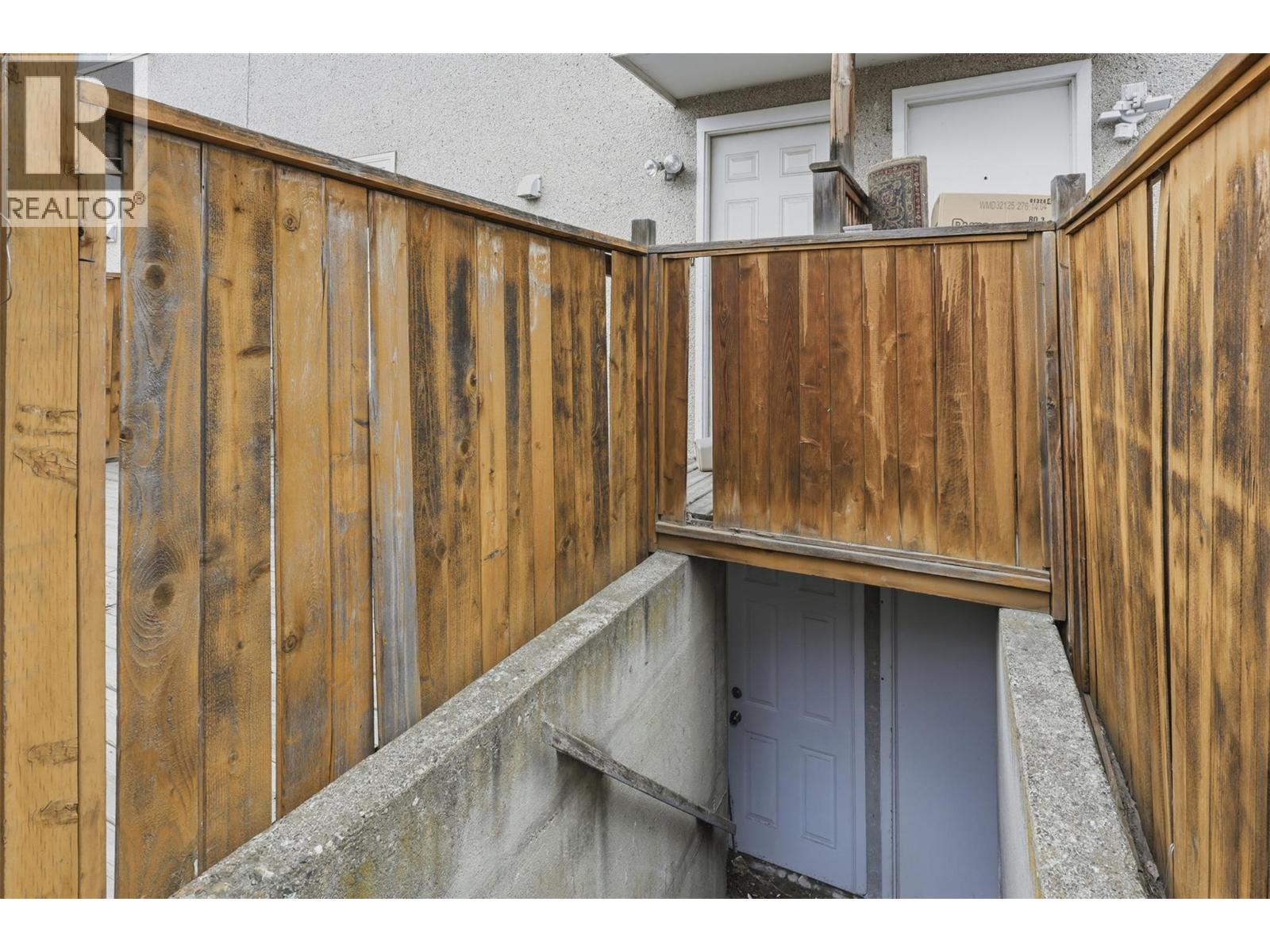 1331 Selkirk Avenue, Kamloops, British Columbia  V2B 1V8 - Photo 25 - 10382355