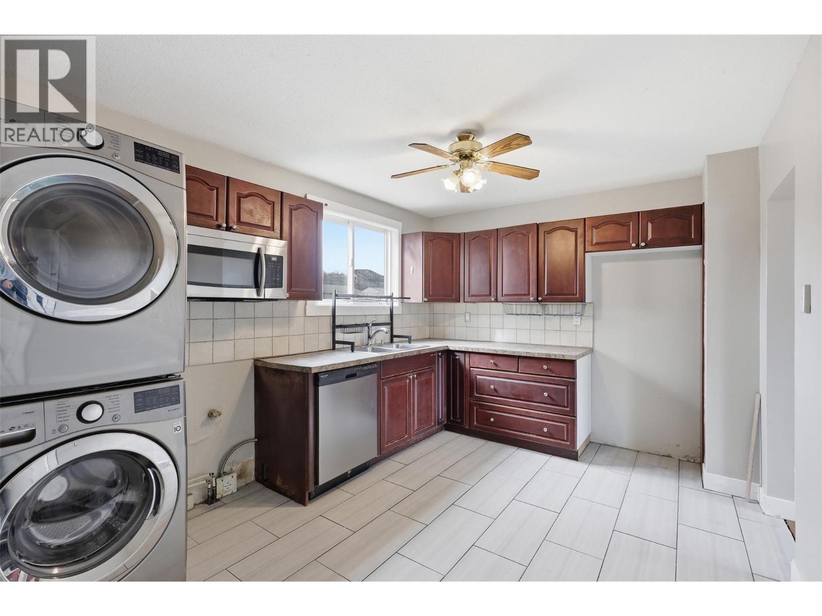 1331 Selkirk Avenue, Kamloops, British Columbia  V2B 1V8 - Photo 44 - 10382355