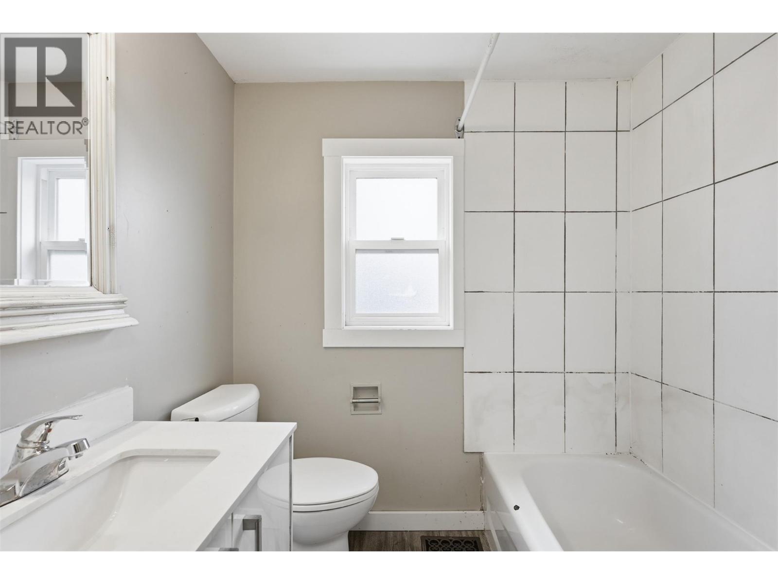 1331 Selkirk Avenue, Kamloops, British Columbia  V2B 1V8 - Photo 46 - 10382355