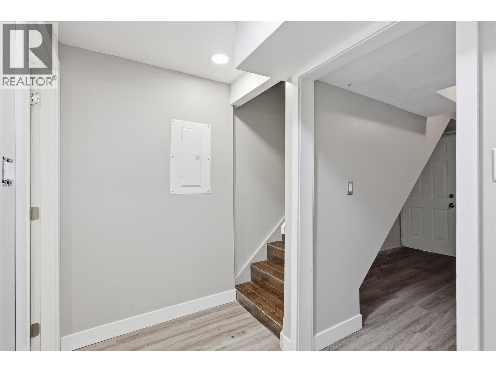 1331 Selkirk Avenue, Kamloops, British Columbia  V2B 1V8 - Photo 54 - 10382355