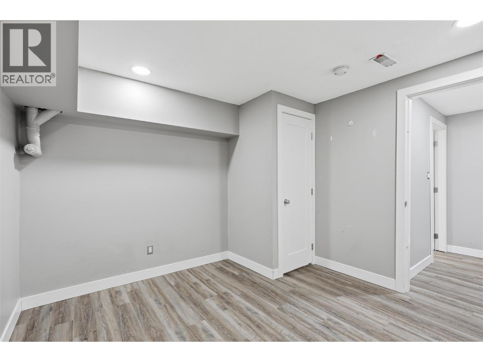 1331 Selkirk Avenue, Kamloops, British Columbia  V2B 1V8 - Photo 56 - 10382355