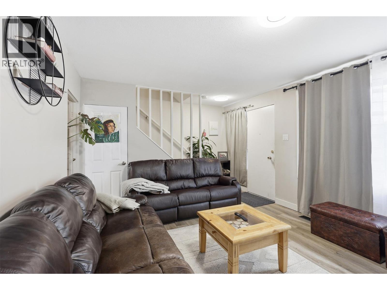 1331 Selkirk Avenue, Kamloops, British Columbia  V2B 1V8 - Photo 8 - 10382355