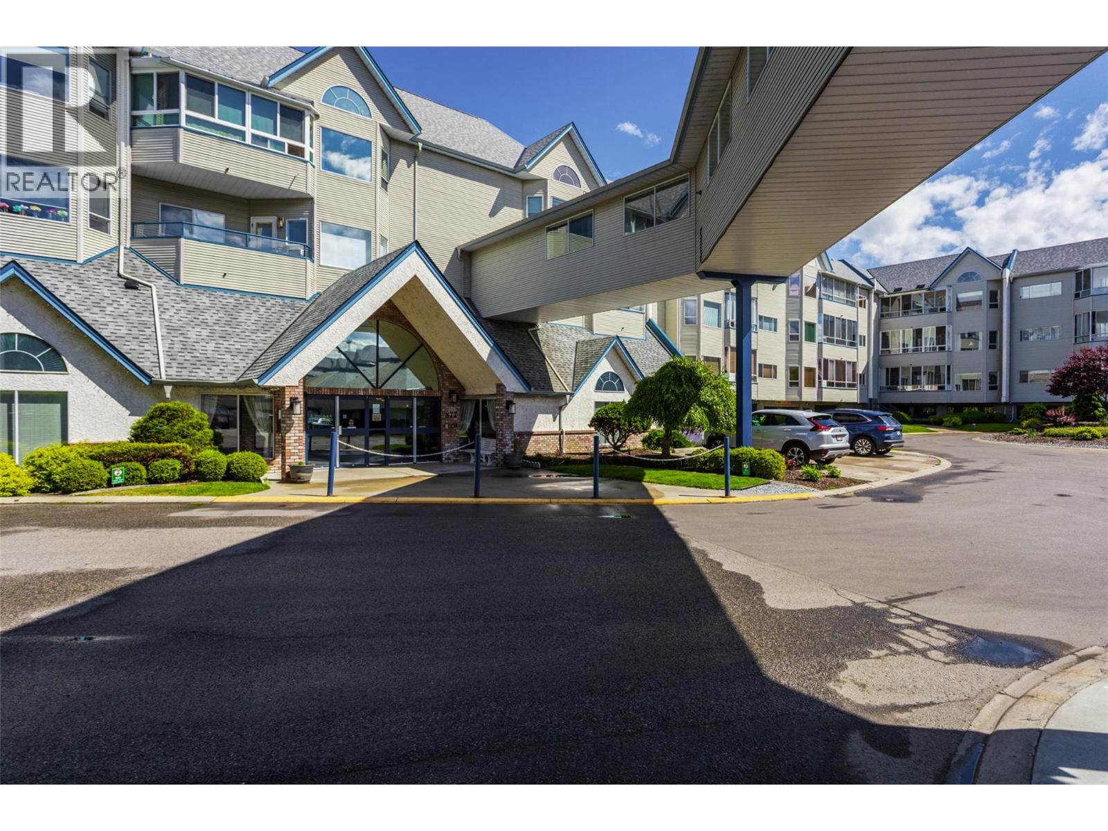 877 Klo Road Unit# 204, Kelowna, British Columbia  V1Y 9R1 - Photo 2 - 10382102