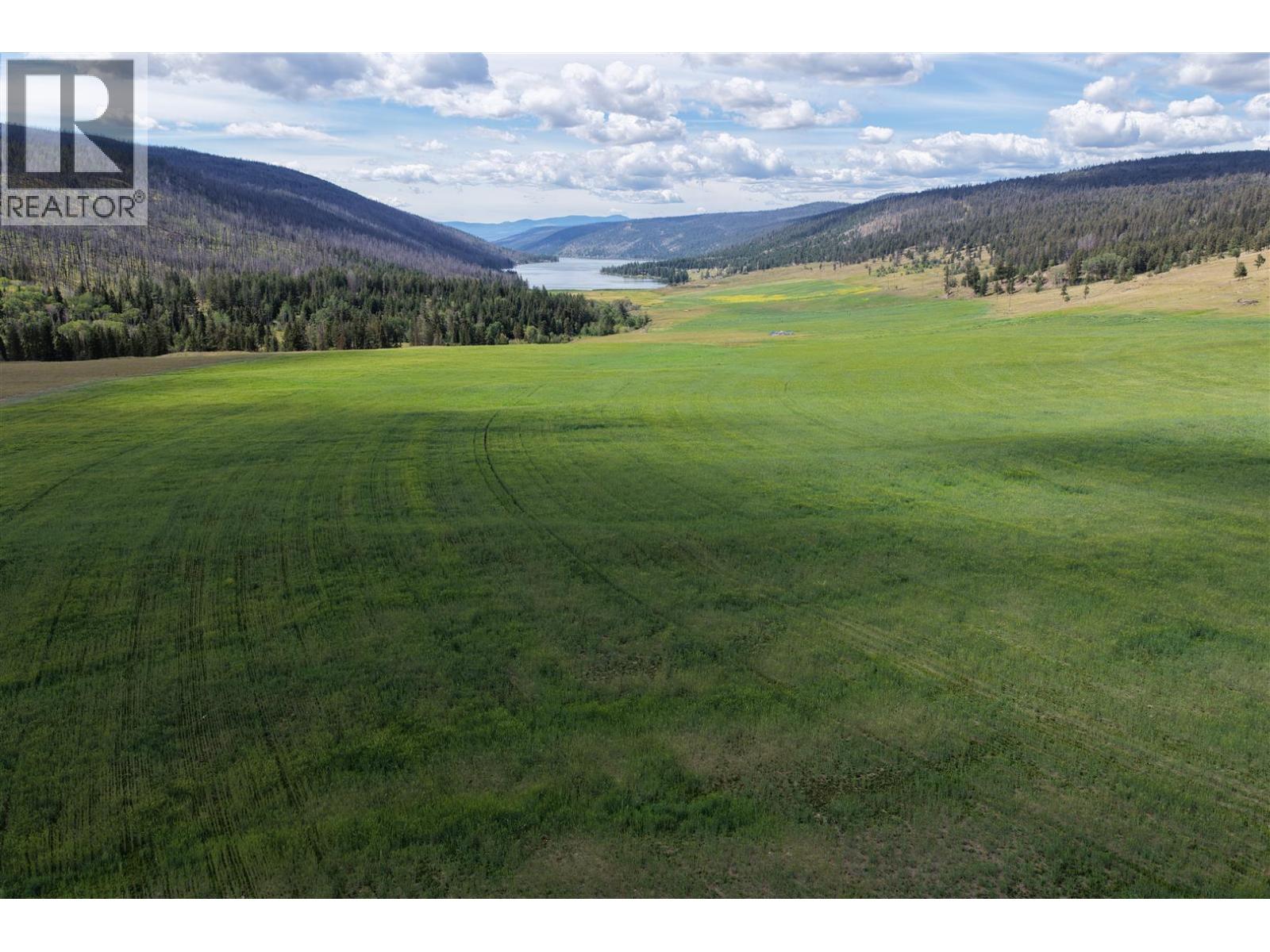 3850 Loon Lake Road, Loon Lake, British Columbia  V0K 2E1 - Photo 1 - 10382683