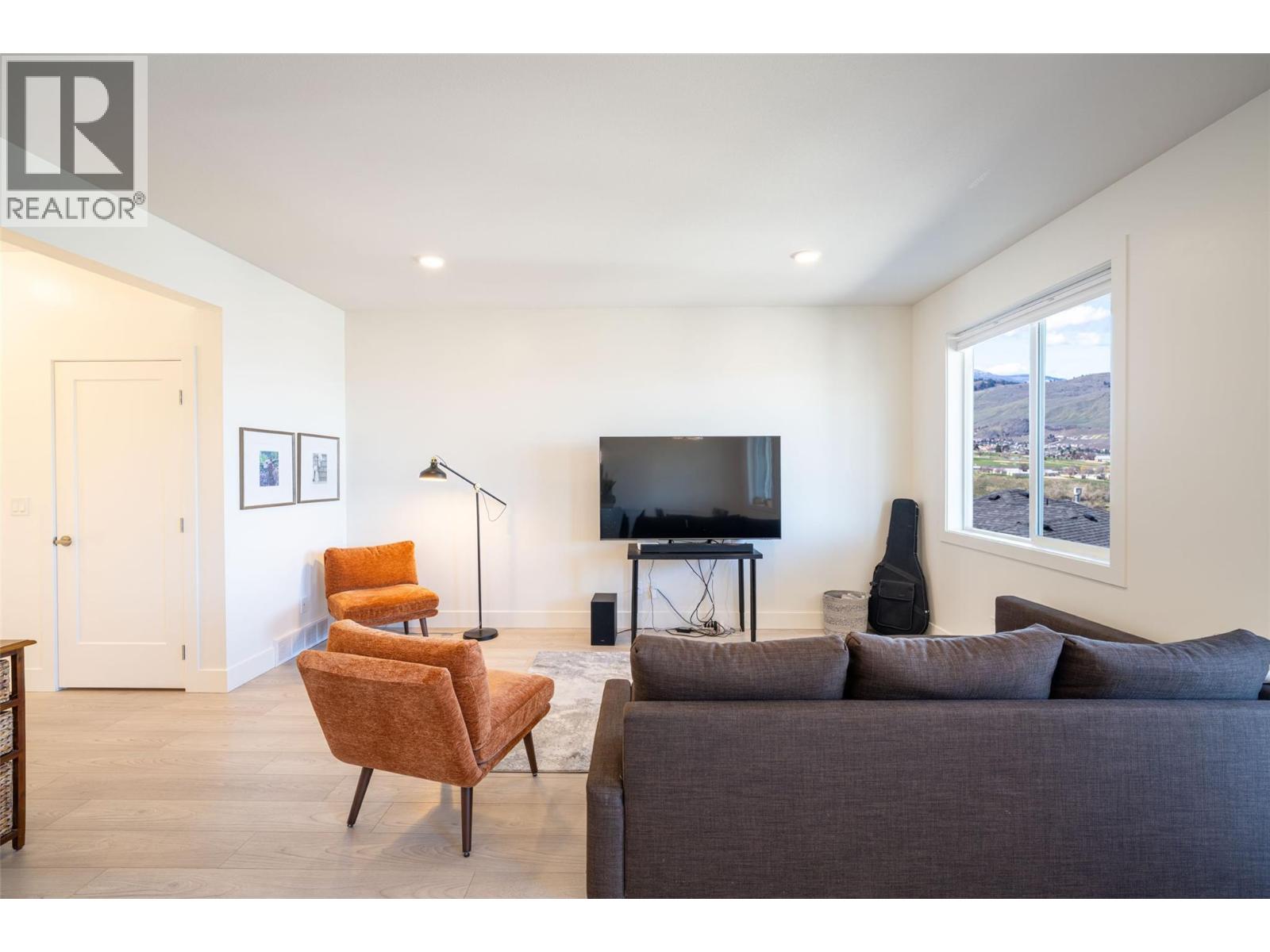 933 Mt Robson Place Unit# 79, Vernon, British Columbia  V1B 4G4 - Photo 5 - 10382170