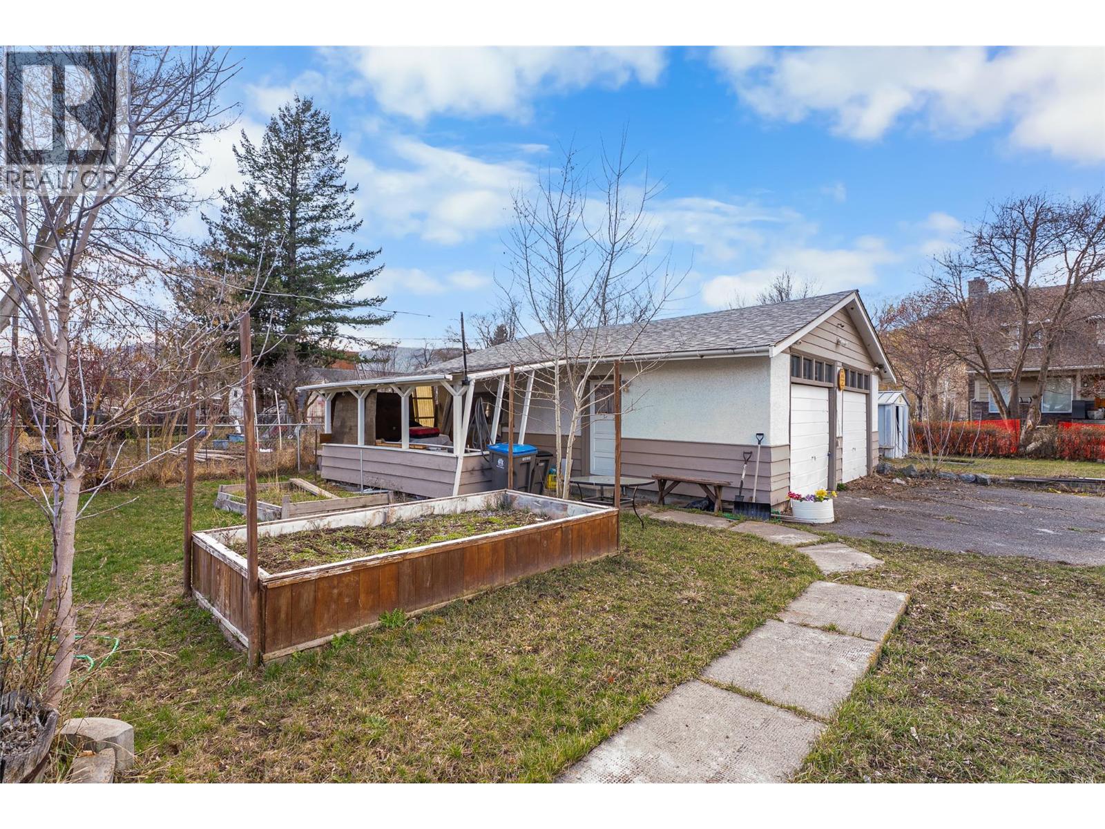 2498 Chapman Street, Merritt, British Columbia  V1K 1J7 - Photo 15 - 10382668