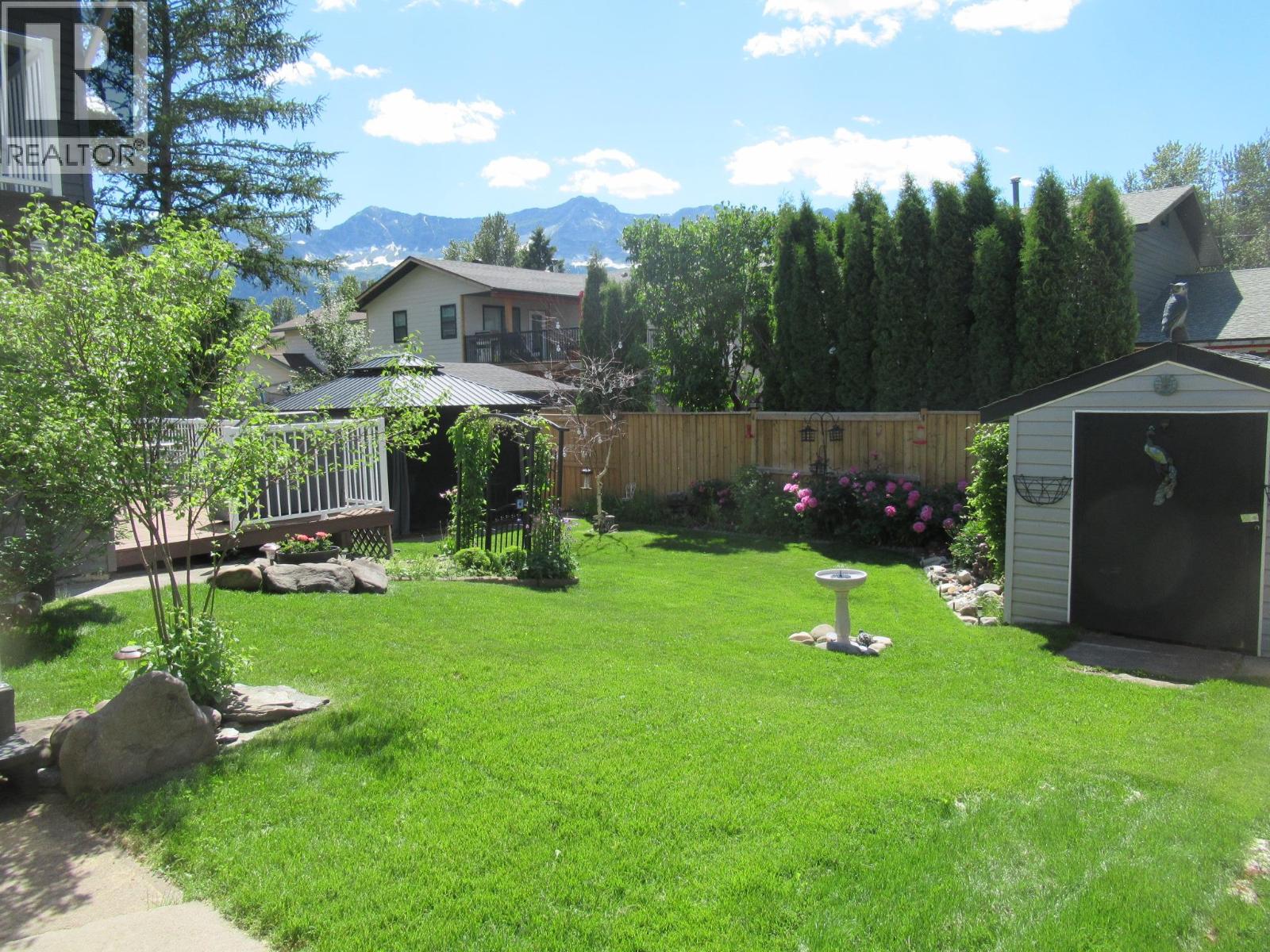 10 Mt Trinity Avenue, Fernie, British Columbia  V0B 1M3 - Photo 5 - 10382520