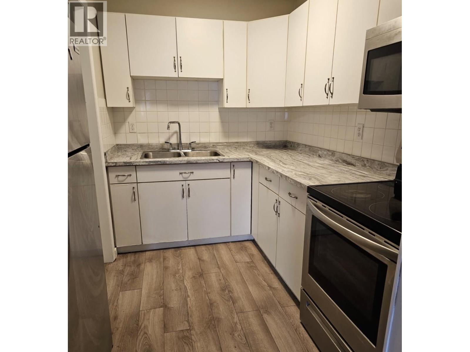 1435 Summit Drive Unit# 54, Kamloops, British Columbia  V2E 1S4 - Photo 17 - 10382442