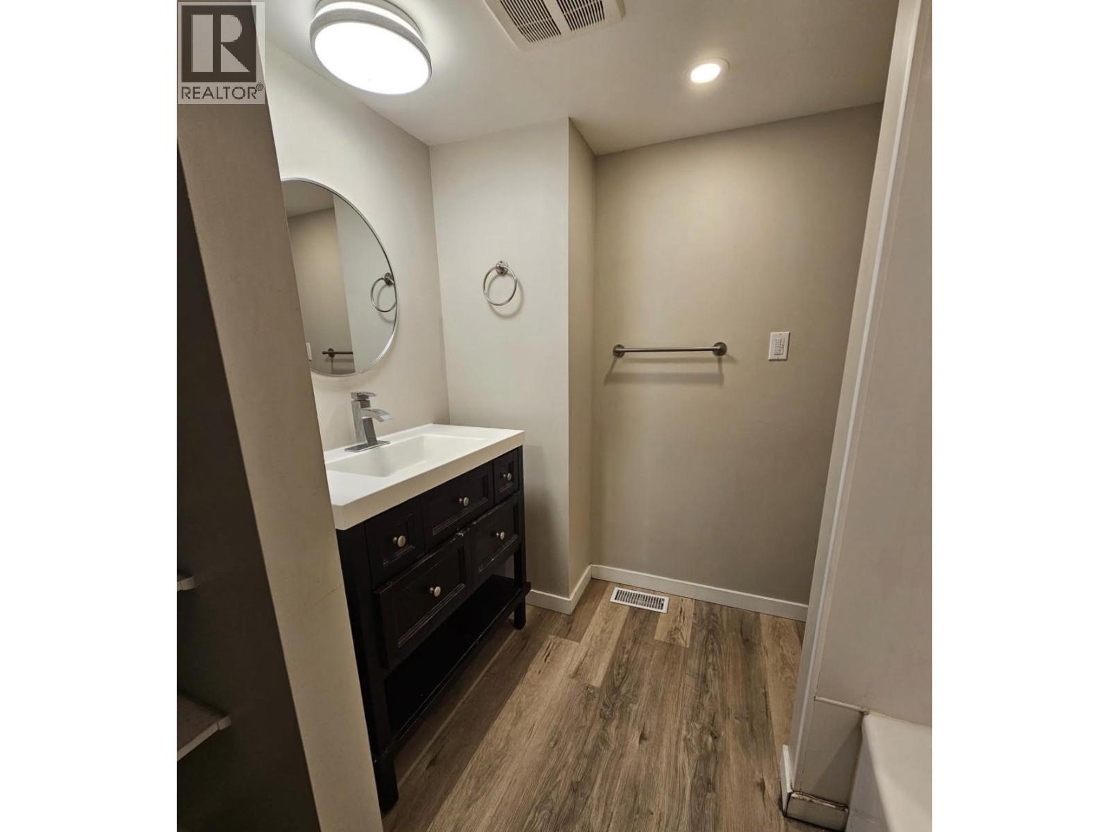 1435 Summit Drive Unit# 54, Kamloops, British Columbia  V2E 1S4 - Photo 18 - 10382442