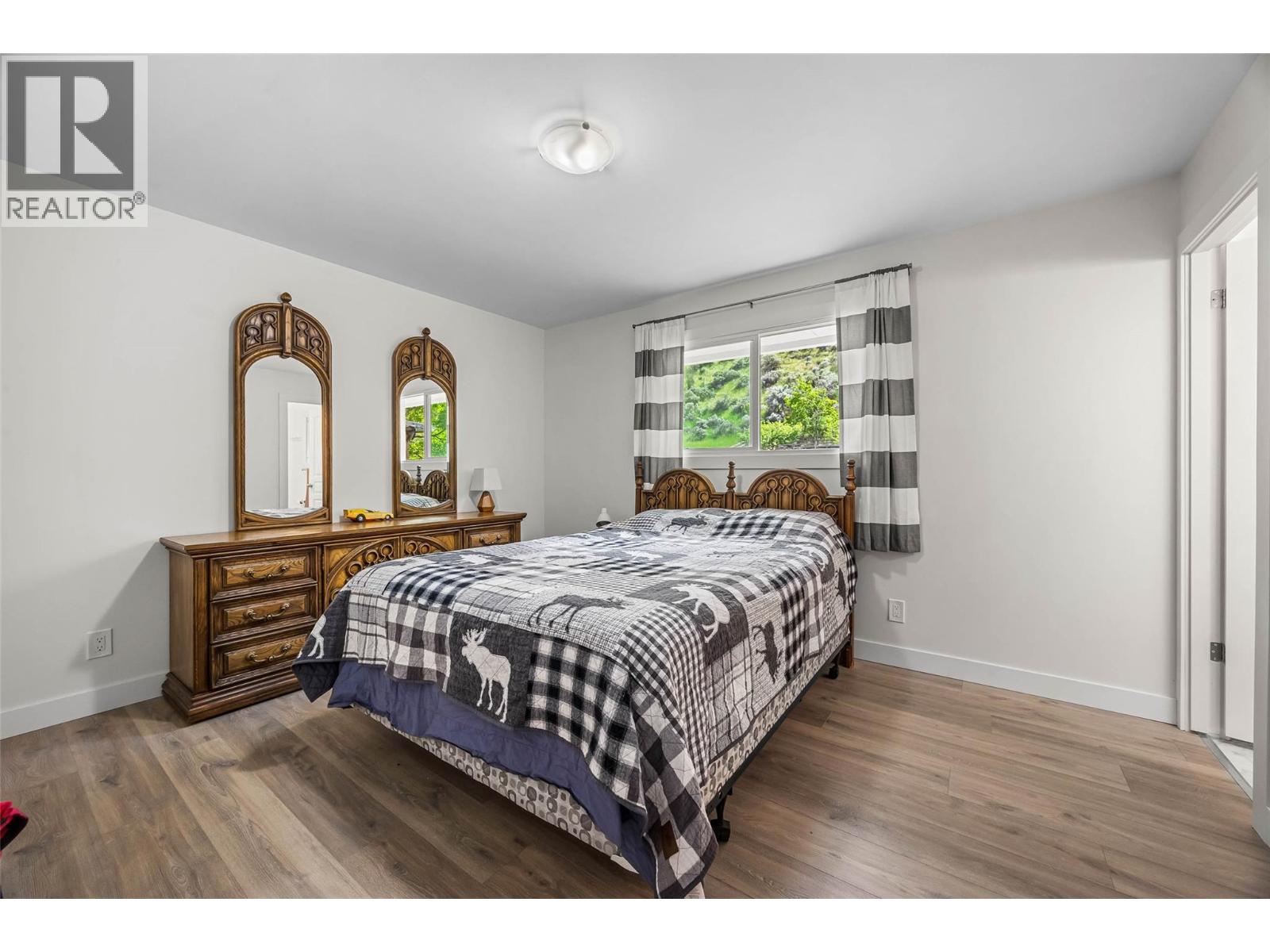 2103 Valleyview Drive, Kamloops, British Columbia  V2C 4C3 - Photo 14 - 10382697