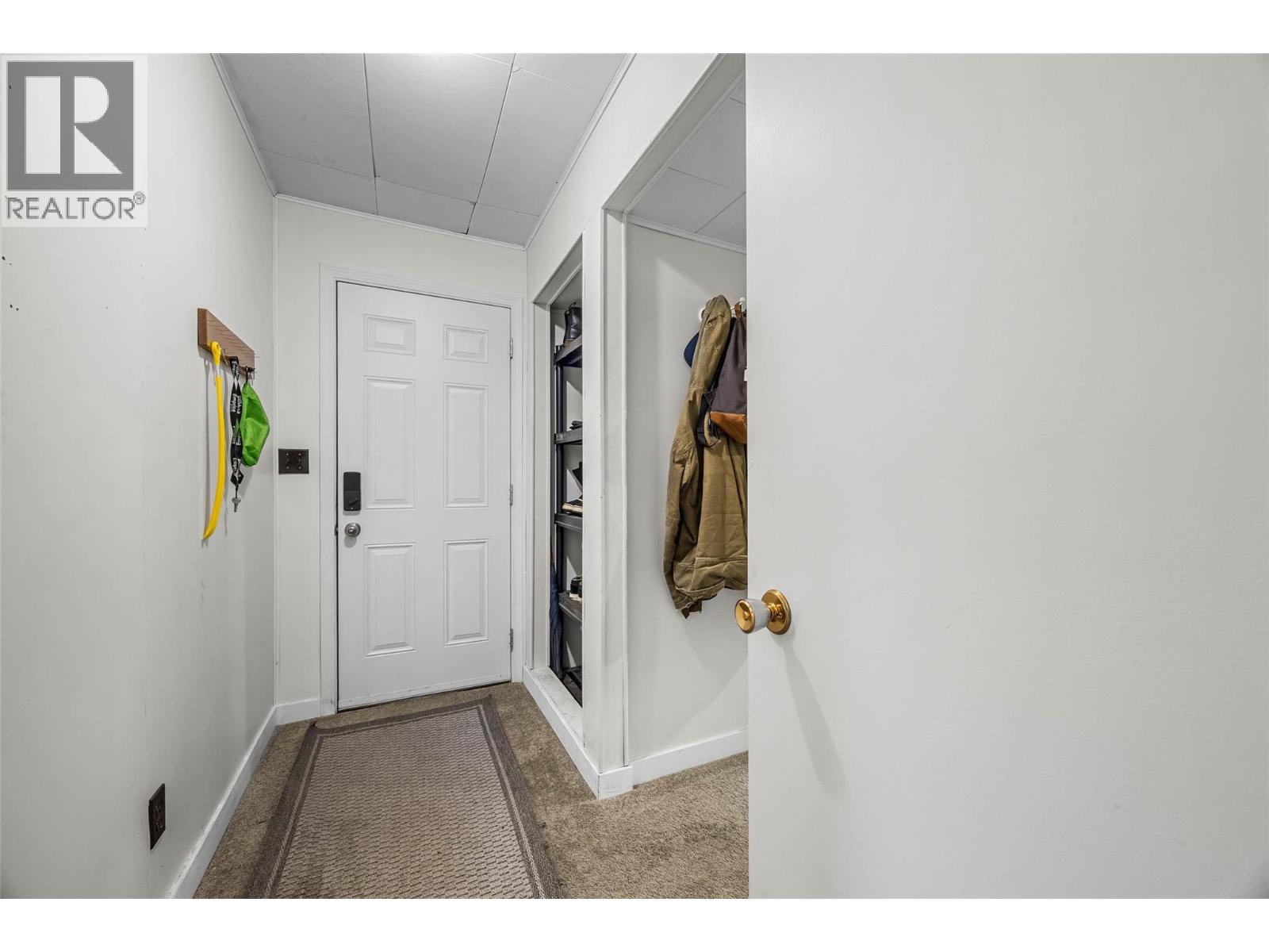 2103 Valleyview Drive, Kamloops, British Columbia  V2C 4C3 - Photo 26 - 10382697