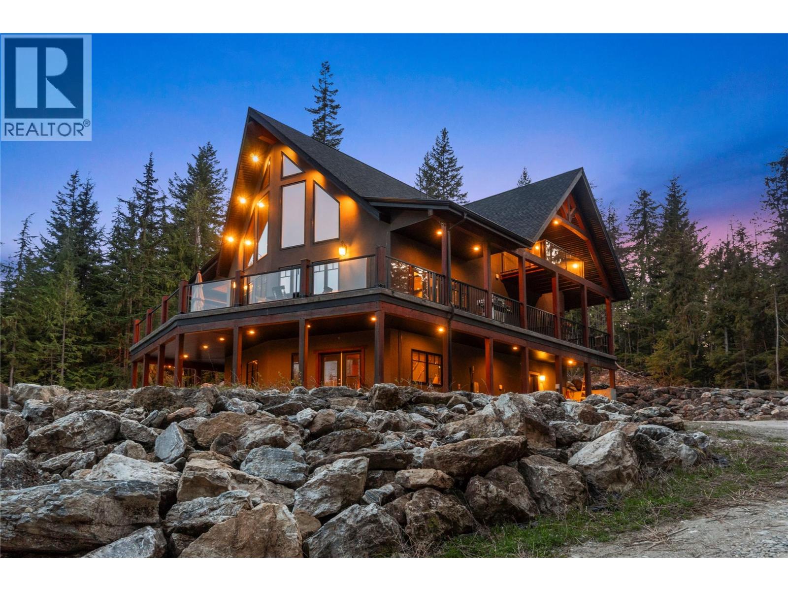 3785 Cameron Road, Eagle Bay, British Columbia  V0E 1T0 - Photo 2 - 10382554