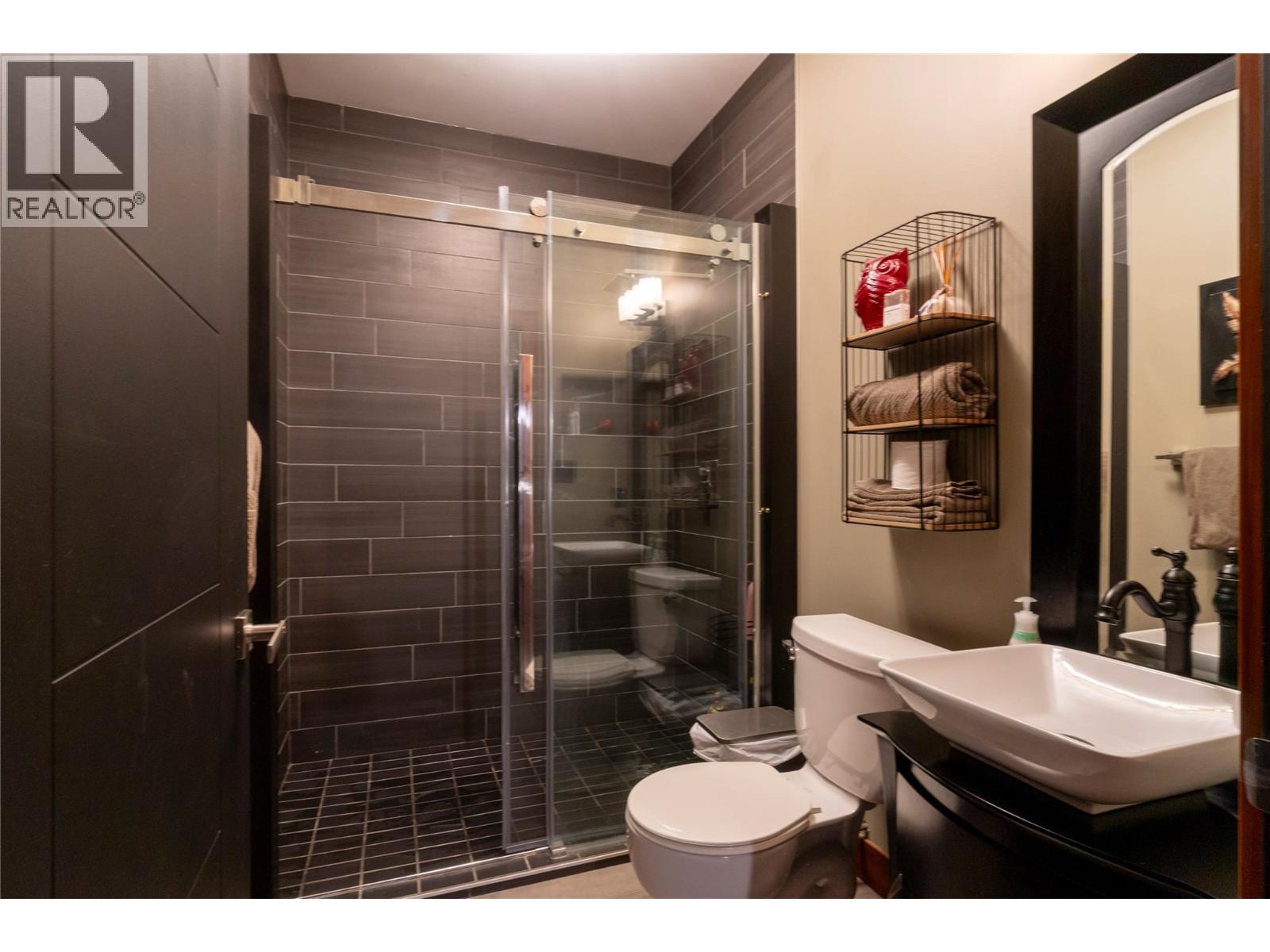 3785 Cameron Road, Eagle Bay, British Columbia  V0E 1T0 - Photo 27 - 10382554