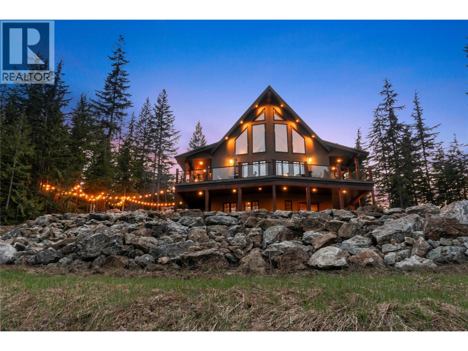 3785 Cameron Road, Eagle Bay, British Columbia  V0E 1T0 - Photo 3 - 10382554