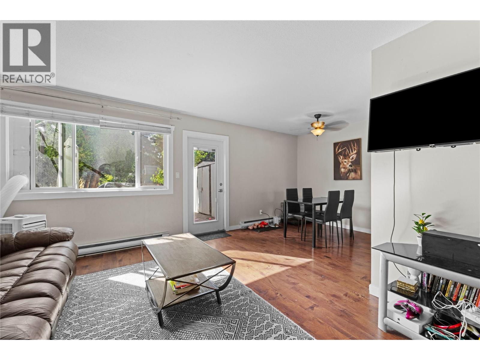 700 Collingwood Drive Unit# 4, Kamloops, British Columbia  V2B 6B9 - Photo 7 - 10382673