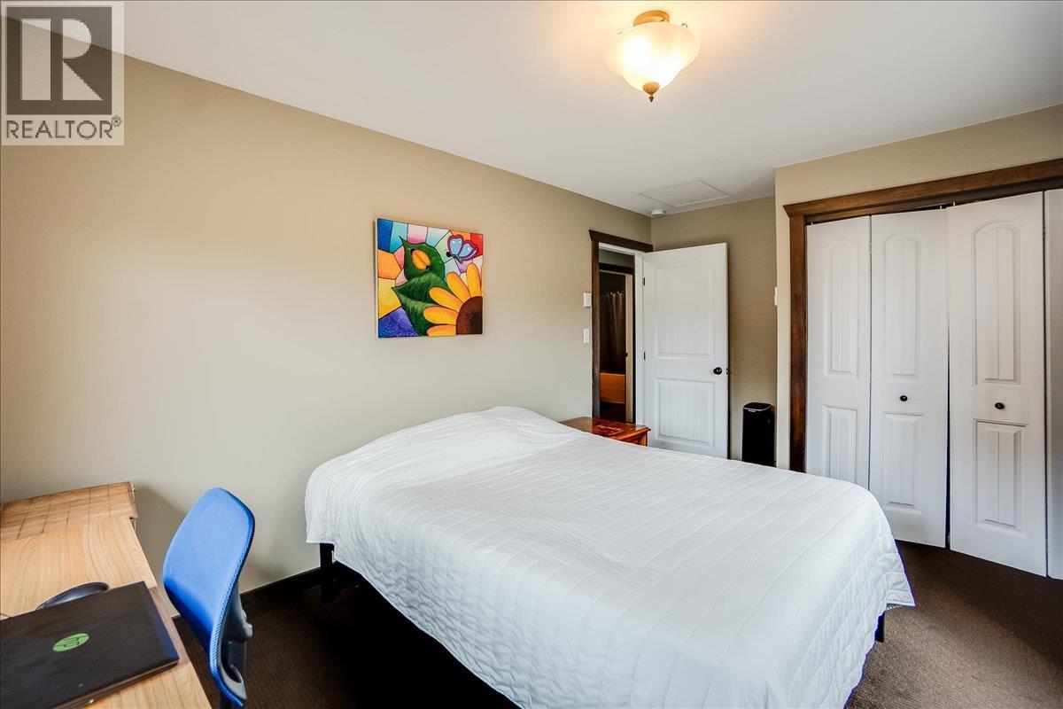 704 Fell Street, Nelson, British Columbia  V1l 3M9 - Photo 22 - 10382311