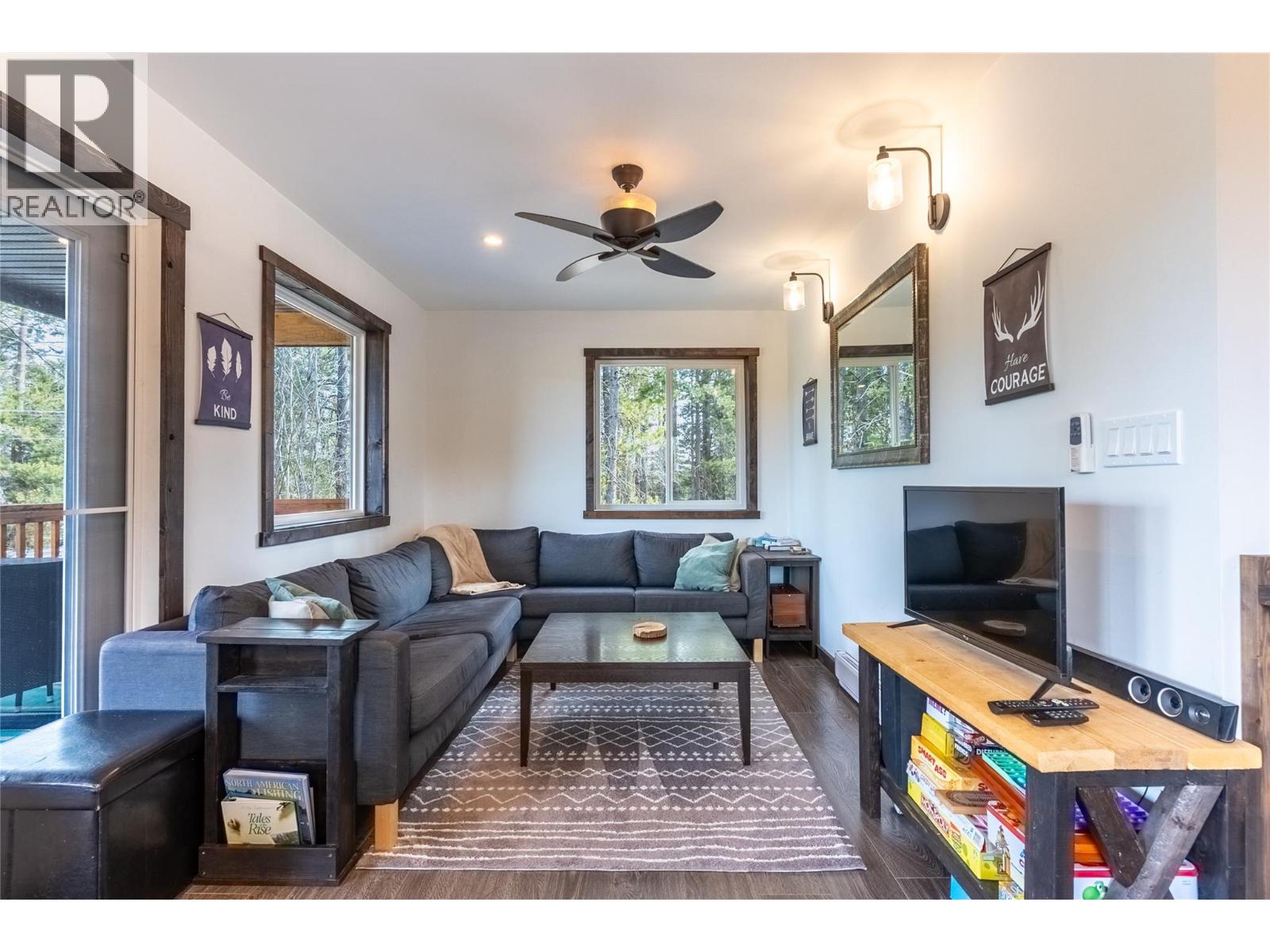 3888 Lookout Drive, Kamloops, British Columbia  V1S 1Y8 - Photo 15 - 10382612