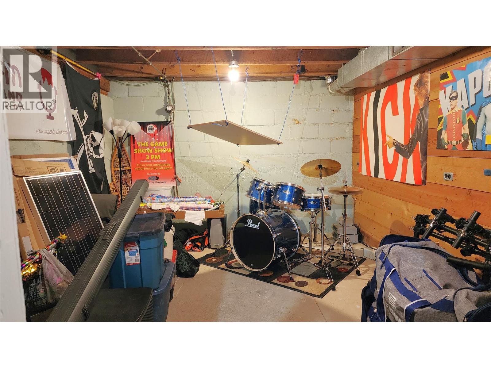 1675 Leroi Avenue, Rossland, British Columbia  V0G 1Y0 - Photo 42 - 10382537