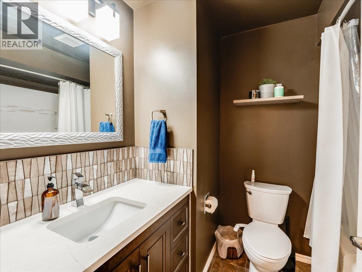 86 Bluebird Road, Fruitvale, British Columbia  V0G 1L1 - Photo 23 - 10382394