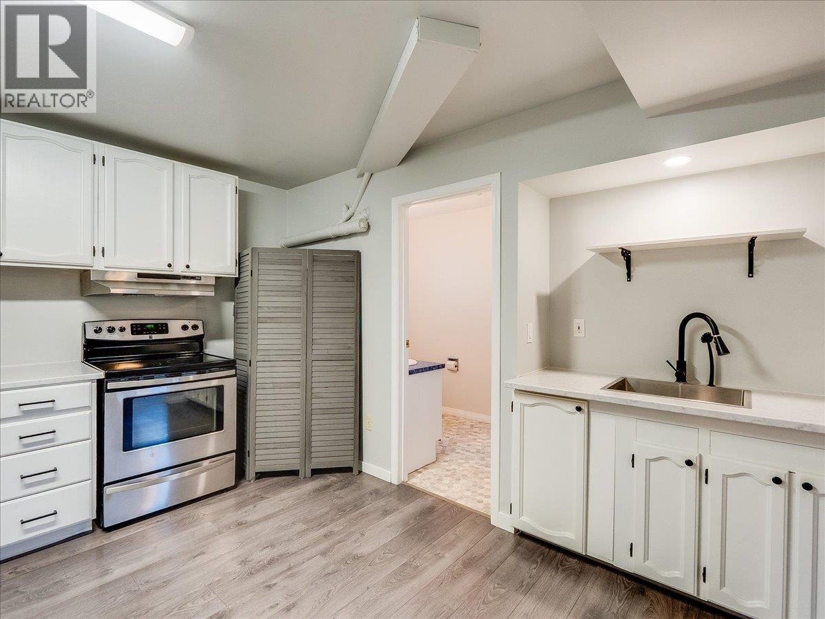 86 Bluebird Road, Fruitvale, British Columbia  V0G 1L1 - Photo 27 - 10382394