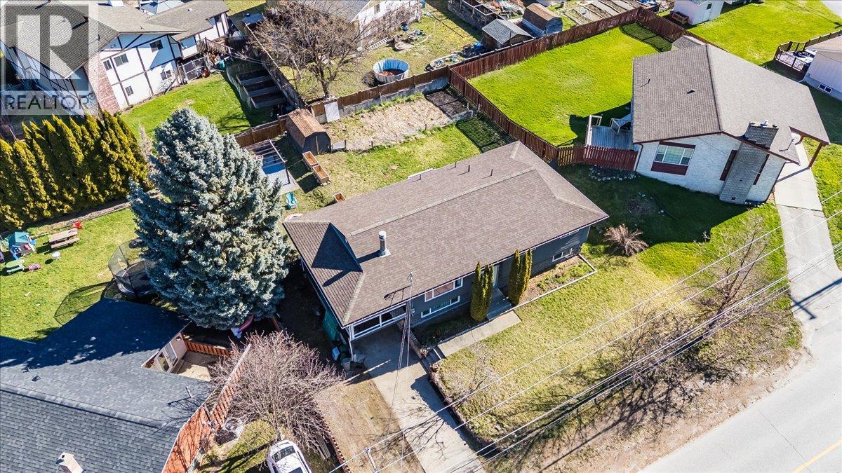 86 Bluebird Road, Fruitvale, British Columbia  V0G 1L1 - Photo 62 - 10382394