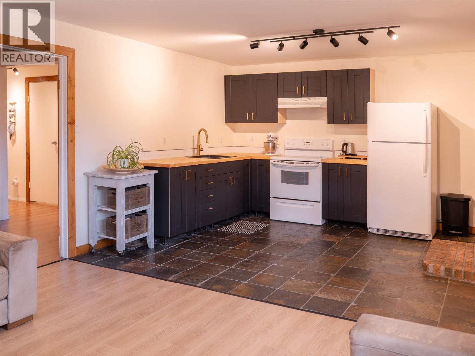 4139 Granger Road, Nelson, British Columbia  V1L 6T1 - Photo 45 - 10382085