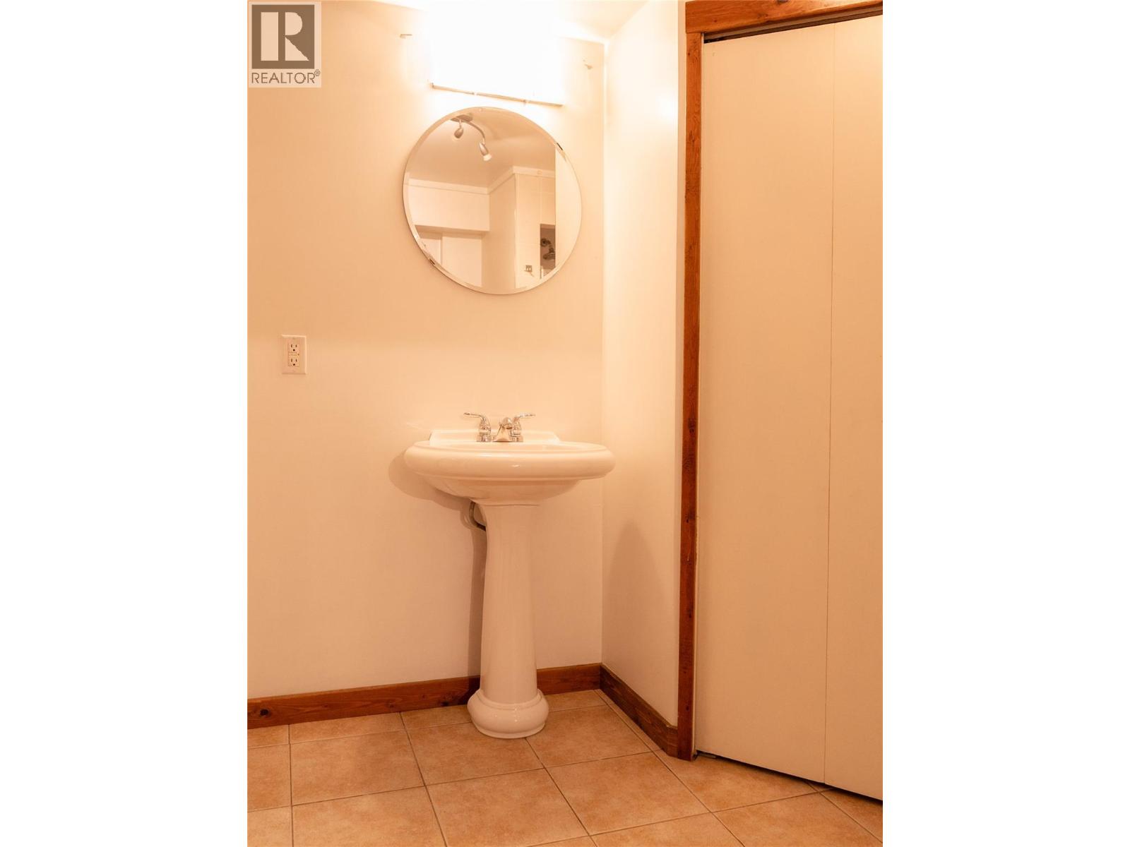 4139 Granger Road, Nelson, British Columbia  V1L 6T1 - Photo 51 - 10382085