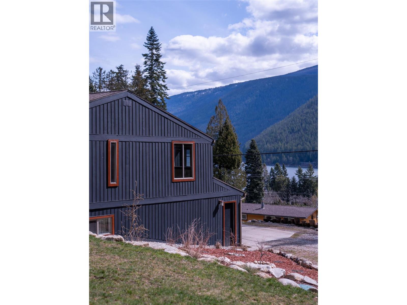 4139 Granger Road, Nelson, British Columbia  V1L 6T1 - Photo 58 - 10382085