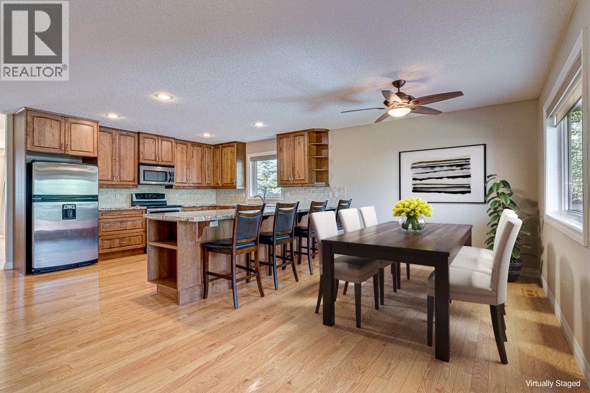 5 Caledonia Place, Elkford, British Columbia  V0B 1H0 - Photo 14 - 10382045