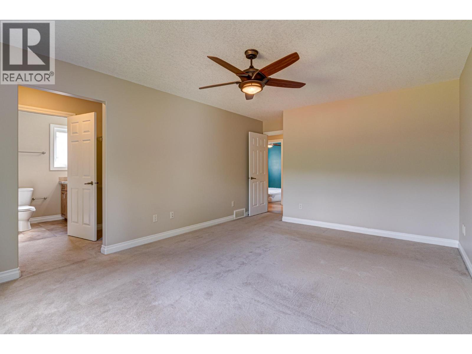 5 Caledonia Place, Elkford, British Columbia  V0B 1H0 - Photo 22 - 10382045