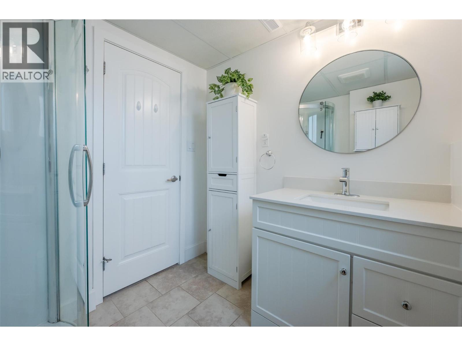 1584 Beatty Street, Penticton, British Columbia  V2A 7B3 - Photo 52 - 10380508