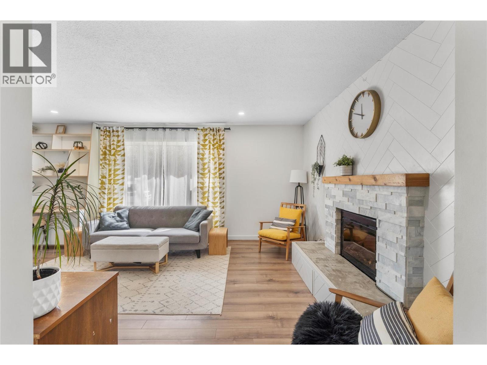 4857 Bolean Drive, Kamloops, British Columbia  V2H 1M3 - Photo 10 - 10382075