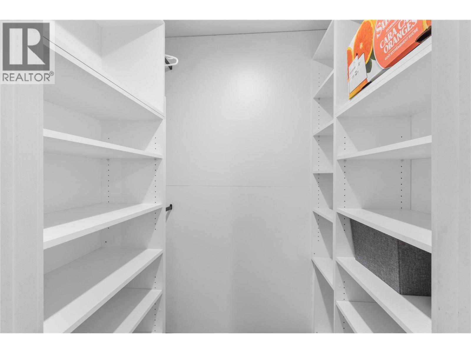 4857 Bolean Drive, Kamloops, British Columbia  V2H 1M3 - Photo 14 - 10382075