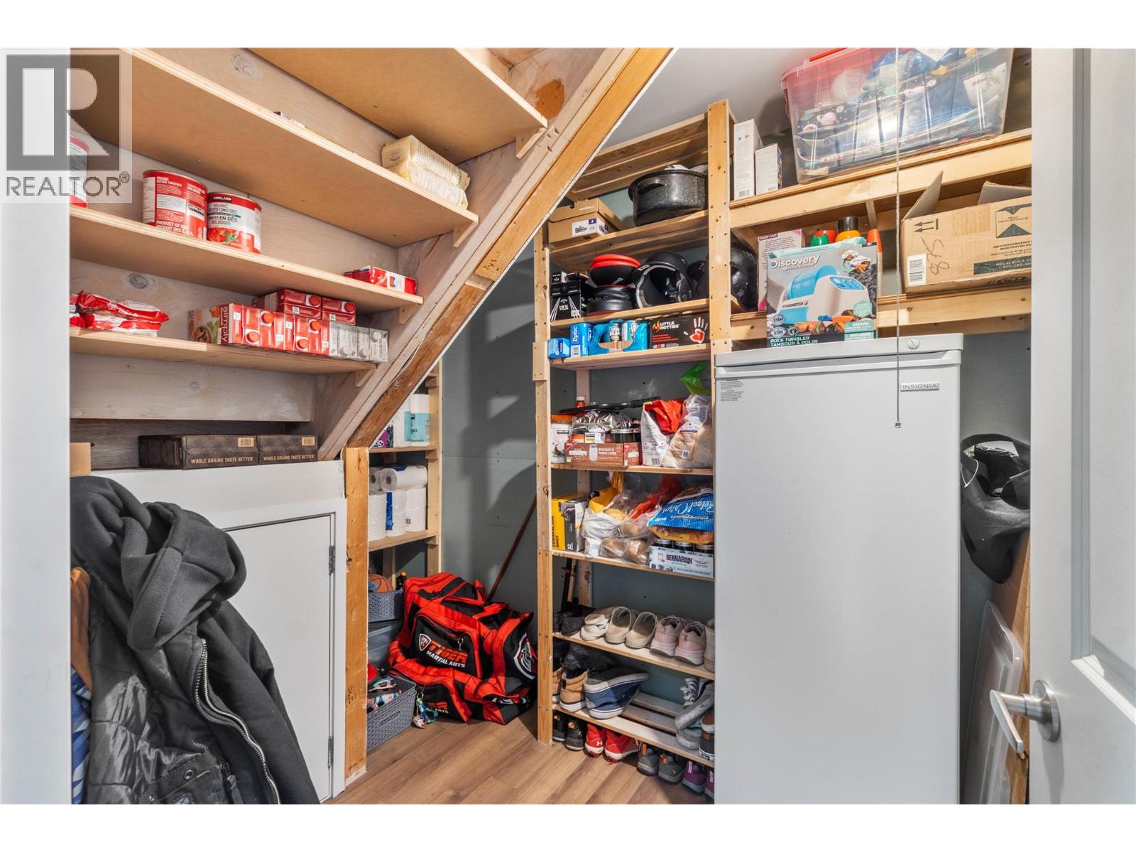 4857 Bolean Drive, Kamloops, British Columbia  V2H 1M3 - Photo 31 - 10382075