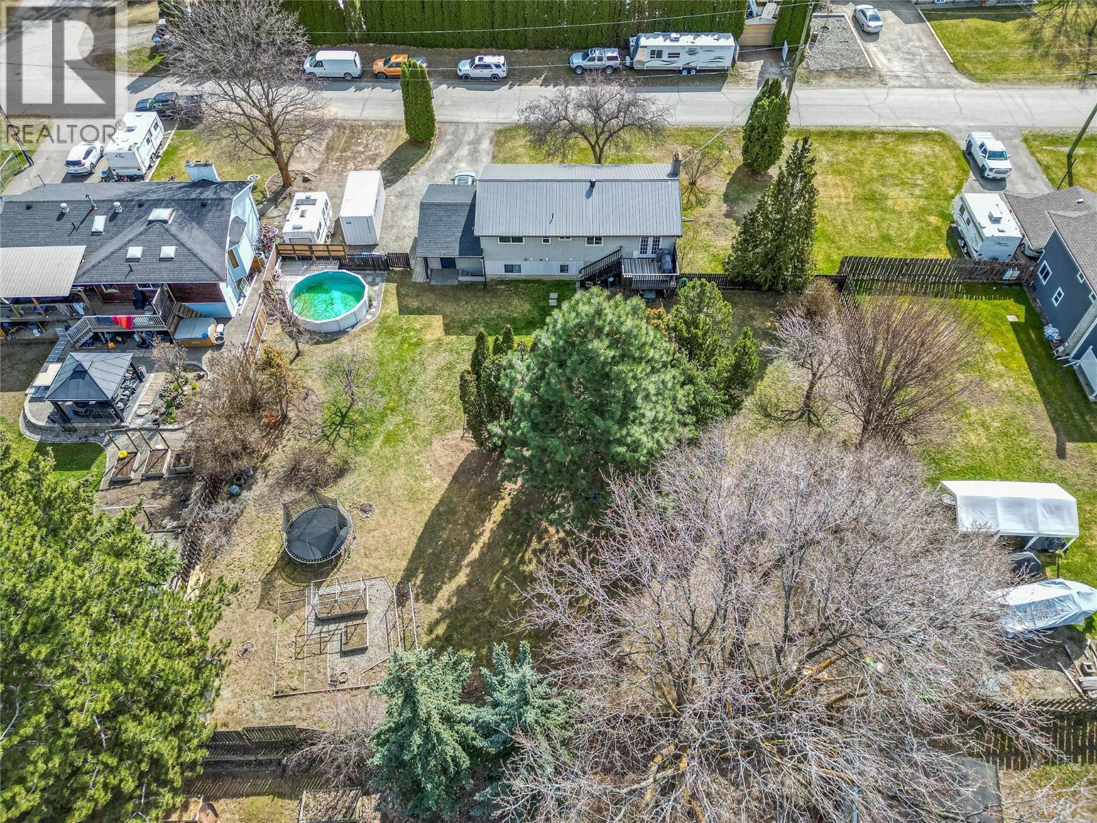 4857 Bolean Drive, Kamloops, British Columbia  V2H 1M3 - Photo 51 - 10382075